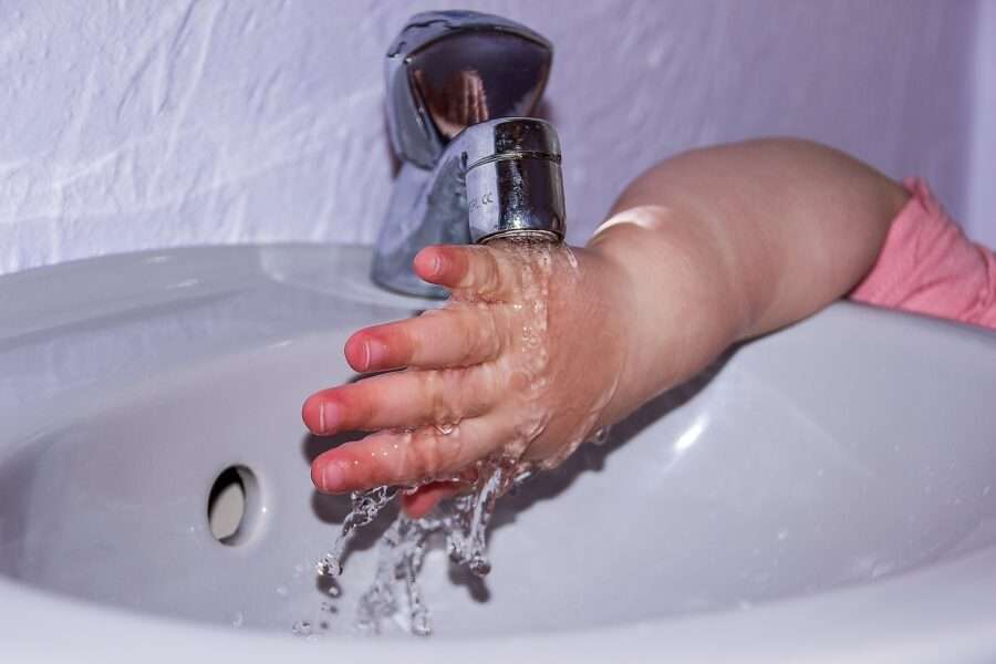 5 measures to childproof your bathroom, 5 Measures to Childproof Your Bathroom